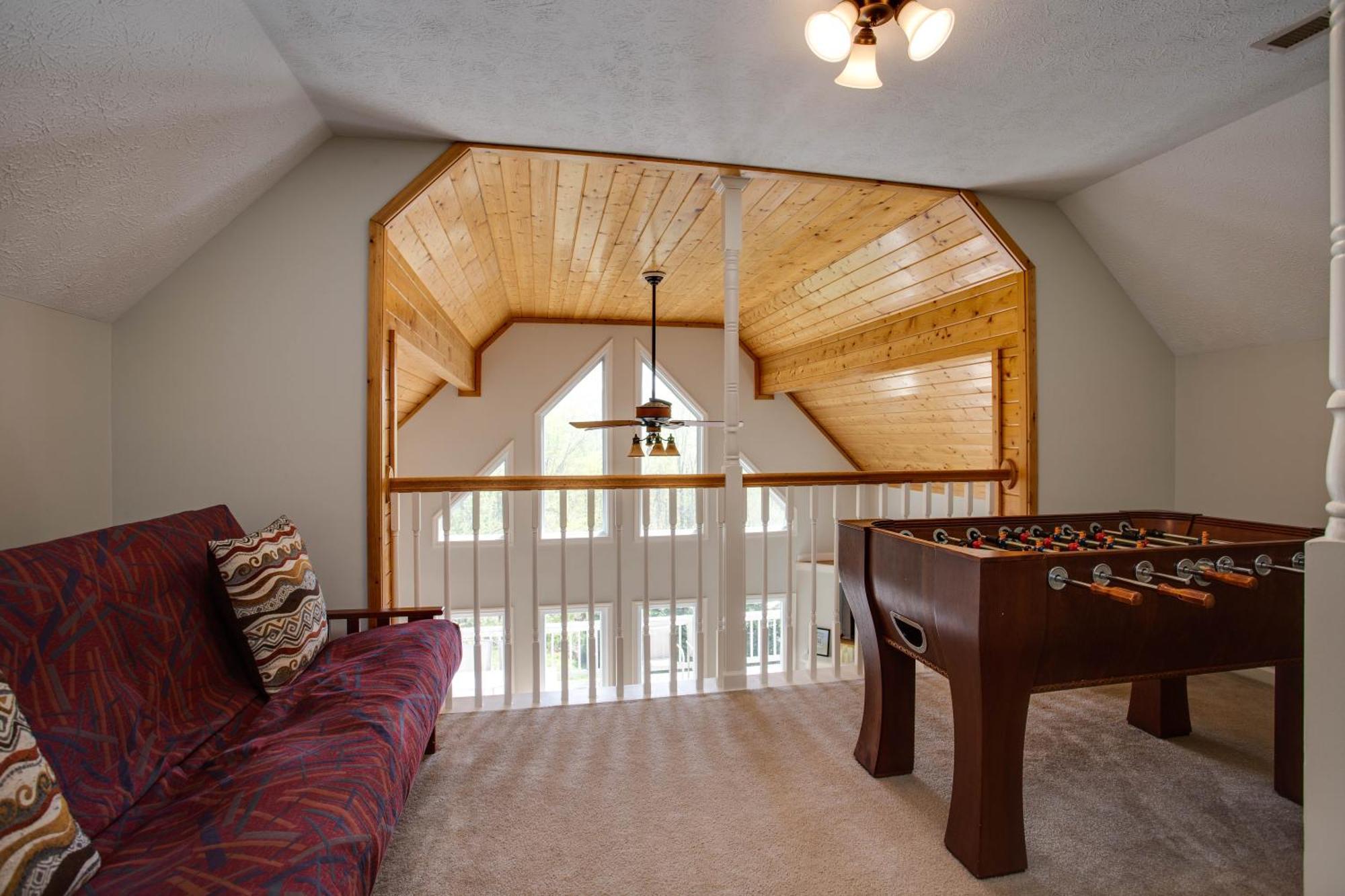 Love Ridge Mountain Lodging Lyndhurst 外观 照片